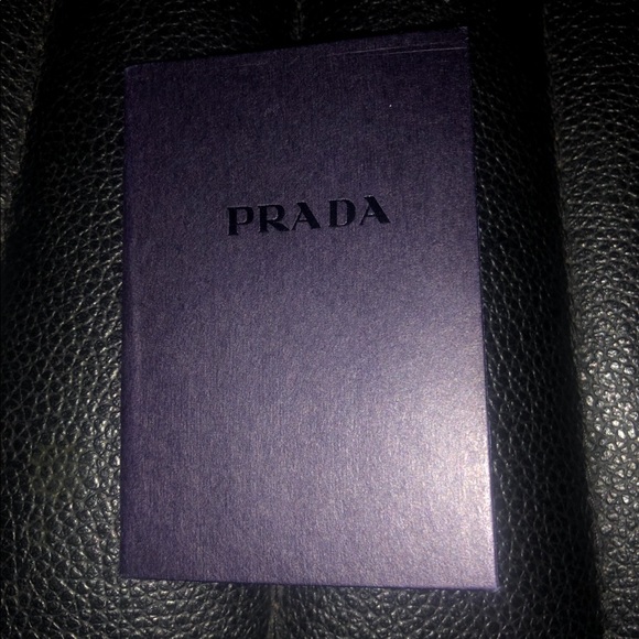 Men’s Prada messenger bag - Picture 3 of 11